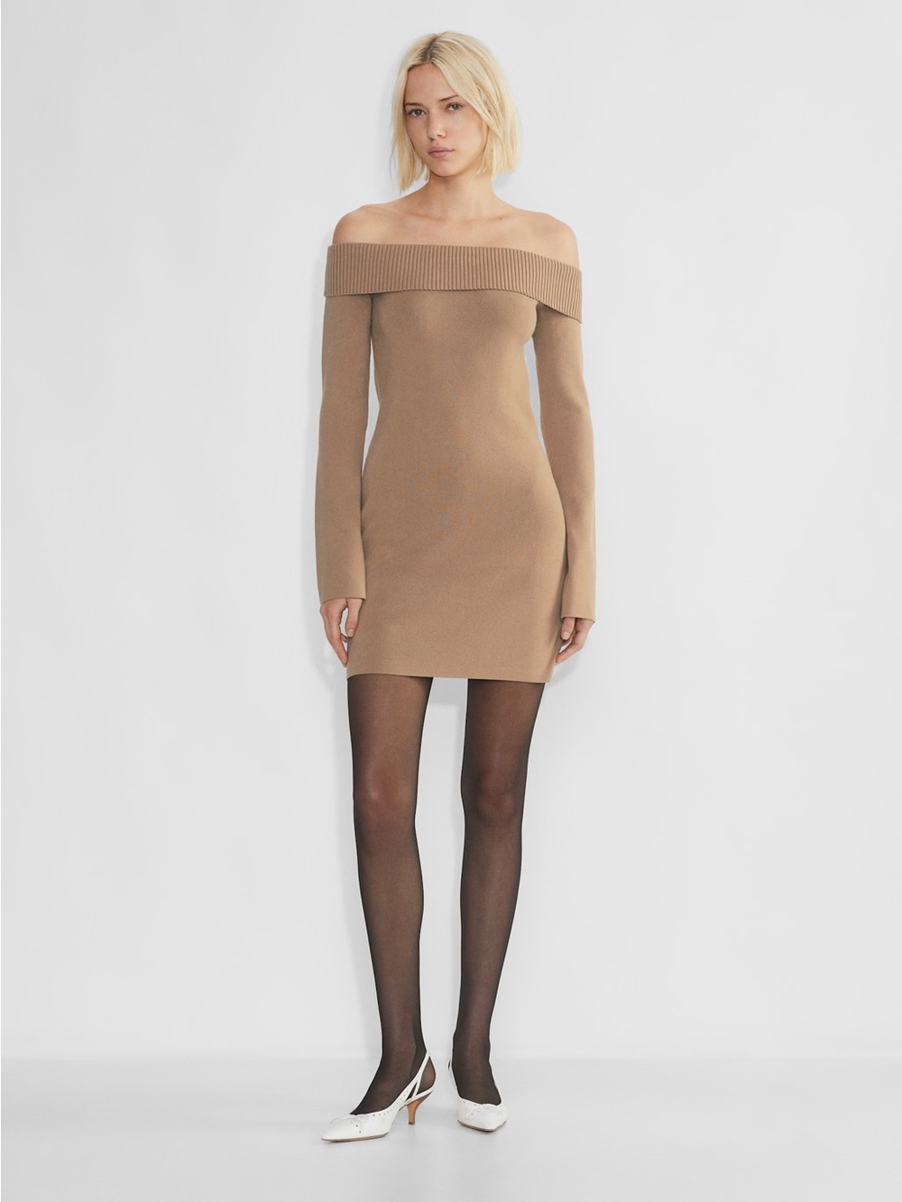Aritzia Sunday Best Firebird Longsleeve Dress